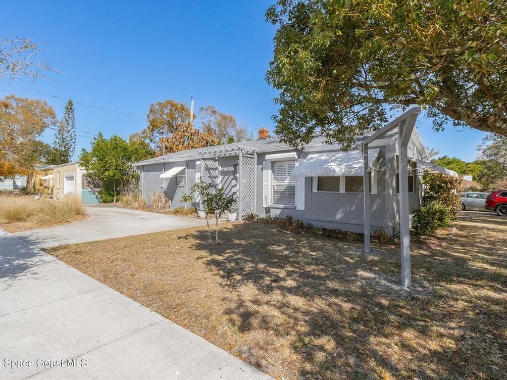 1811 Hickory Street, Melbourne, FL 32901