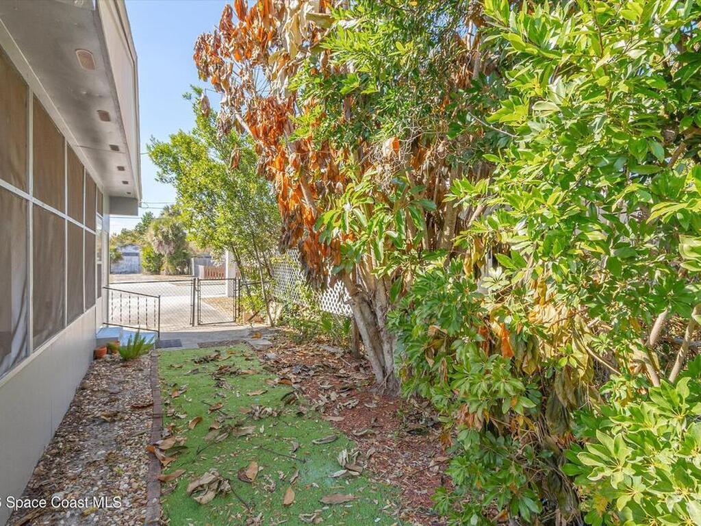 1811 Hickory Street, Melbourne, FL 32901