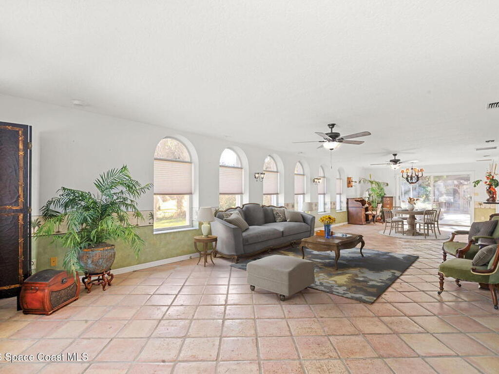 620 W Pine Road, Melbourne, FL 32904