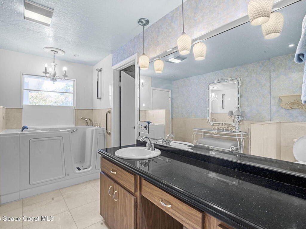 620 W Pine Road, Melbourne, FL 32904