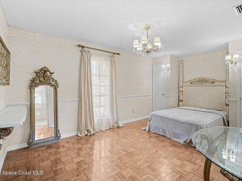 620 W Pine Road, Melbourne, FL 32904