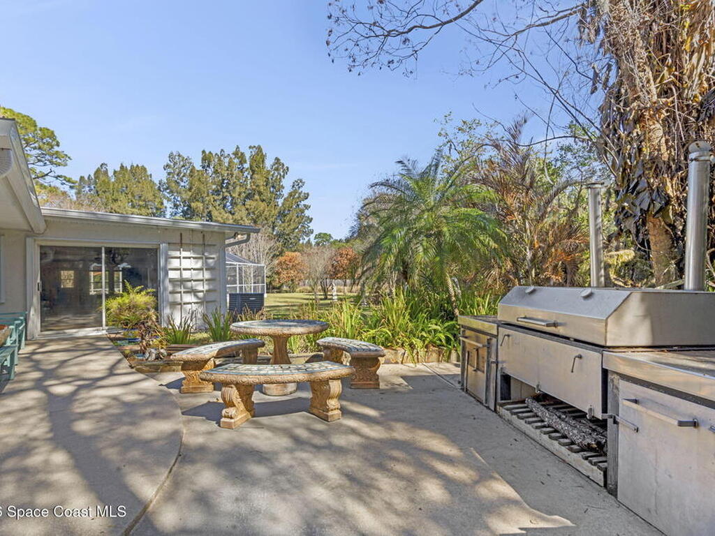 620 W Pine Road, Melbourne, FL 32904