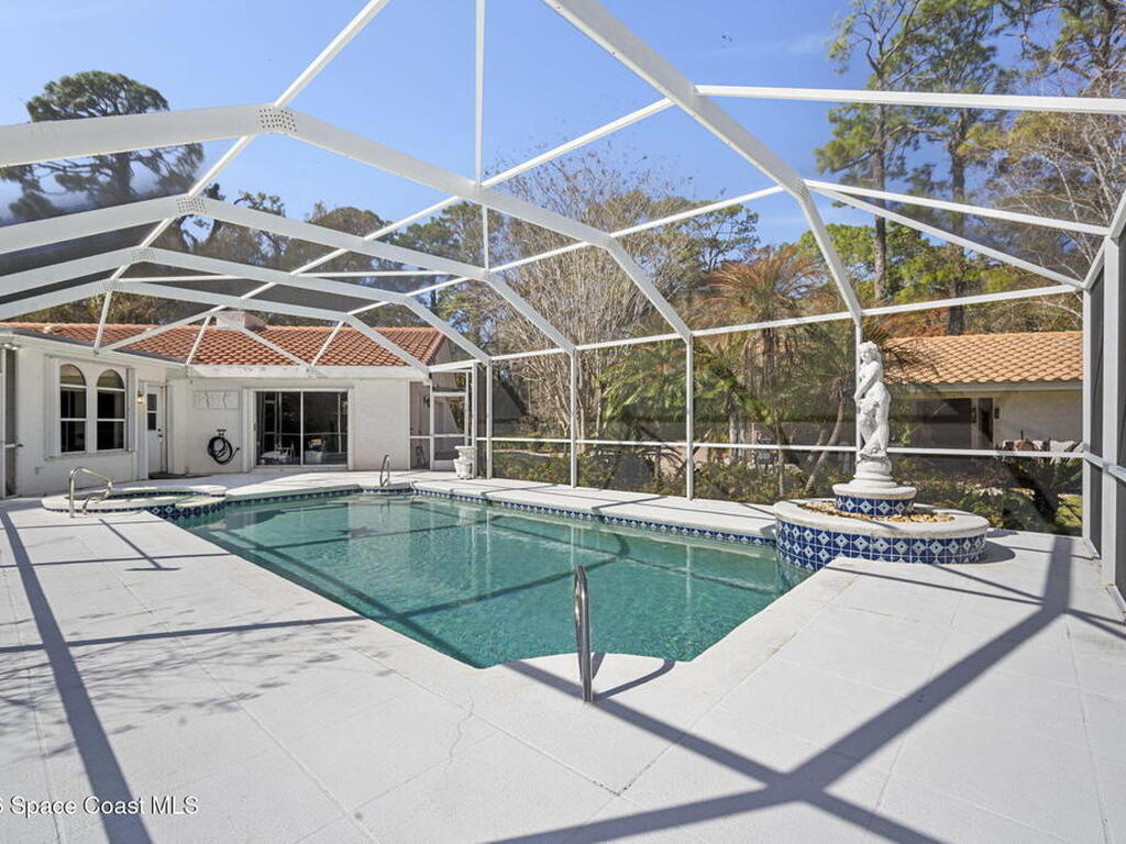 620 W Pine Road, Melbourne, FL 32904