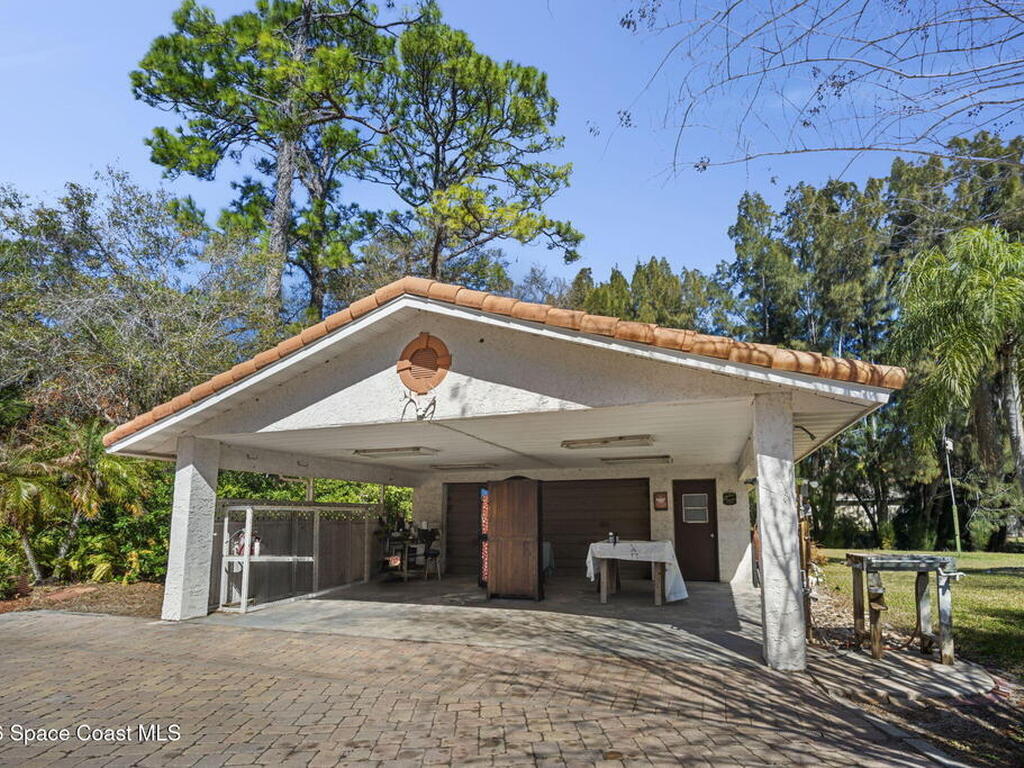 620 W Pine Road, Melbourne, FL 32904