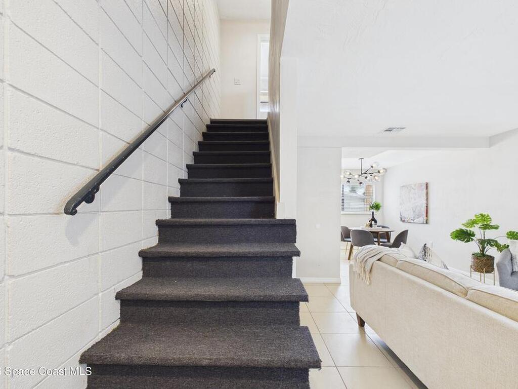 25 Elton Street, Melbourne, FL 32935