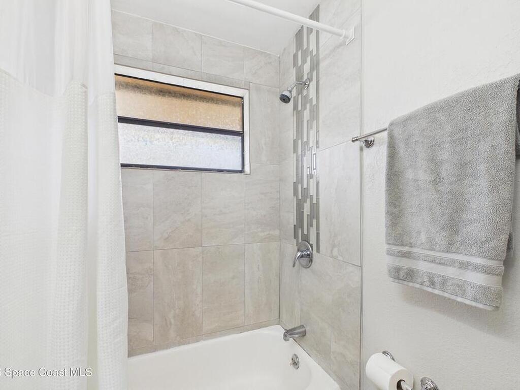 25 Elton Street, Melbourne, FL 32935