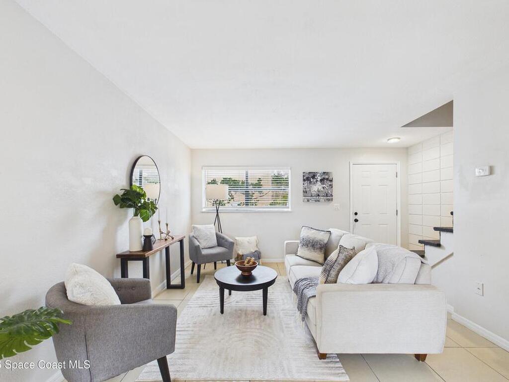 25 Elton Street, Melbourne, FL 32935