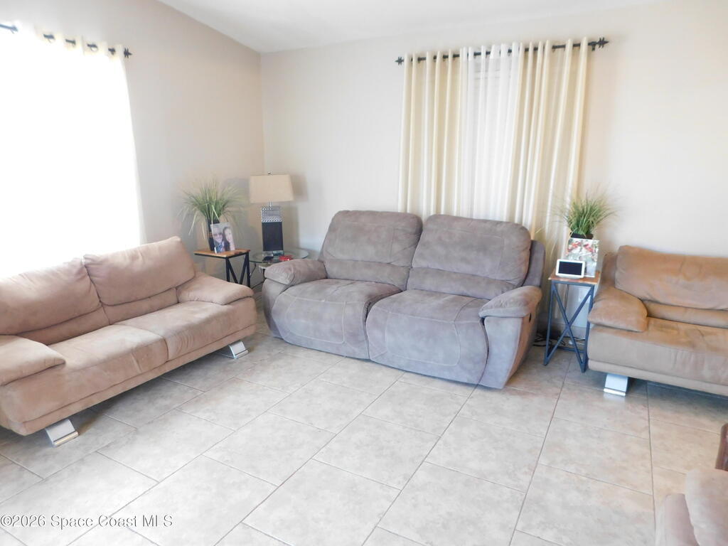 1241 Ashland Avenue, Palm Bay, FL 32909