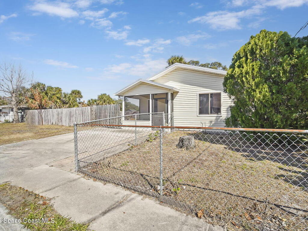 1805 Southland Avenue, Melbourne, FL 32935
