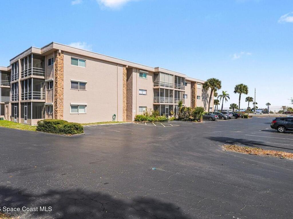 3150 N Harbor City Boulevard, Melbourne, FL 32935