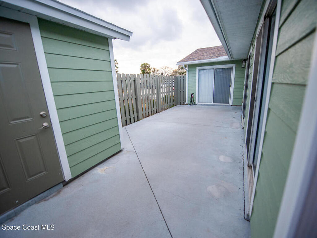 1942 Quail Ridge Court, Cocoa, FL 32926