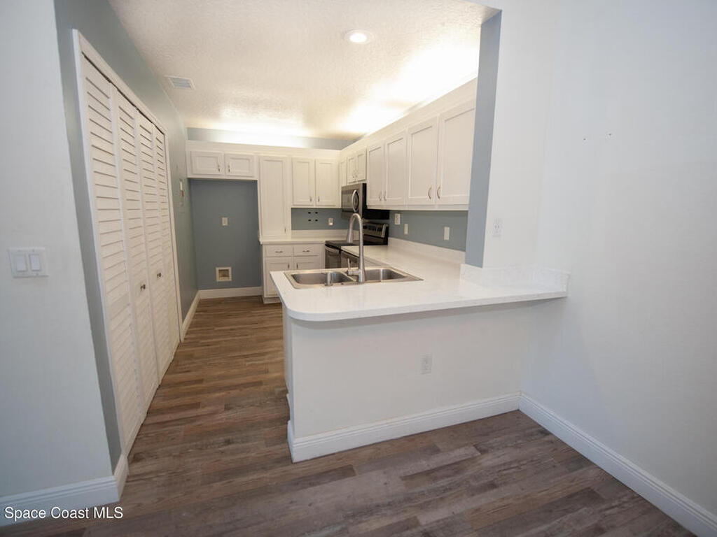 1942 Quail Ridge Court, Cocoa, FL 32926