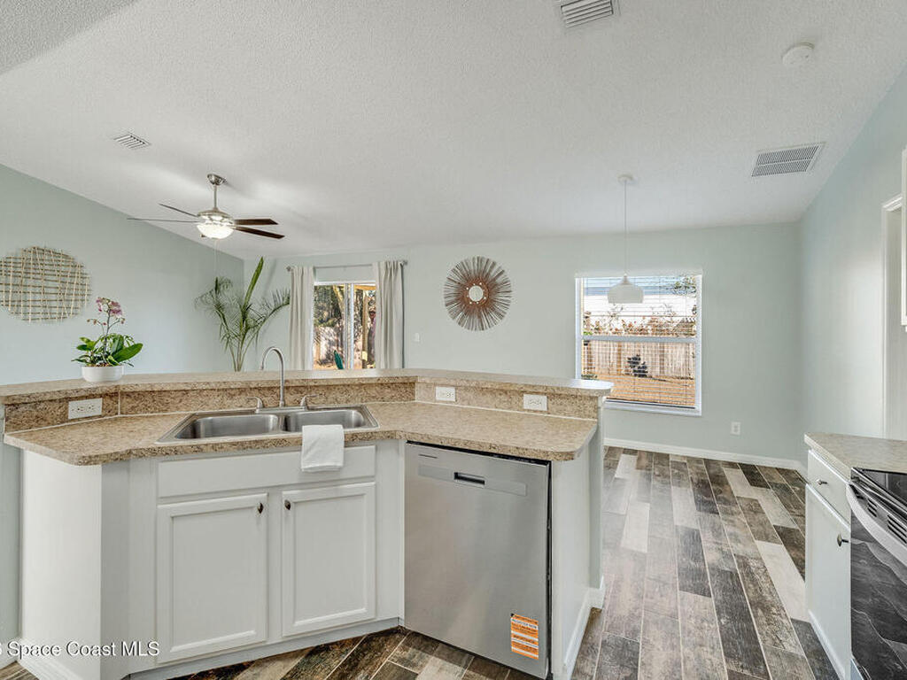 1277 Baca Avenue, Palm Bay, FL 32907