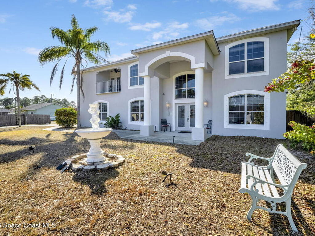 2600 Diane Avenue, Palm Bay, FL 32909