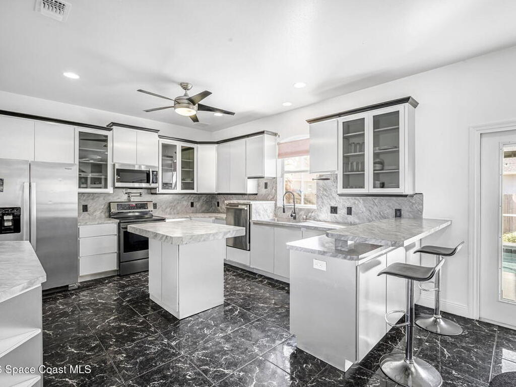 2600 Diane Avenue, Palm Bay, FL 32909