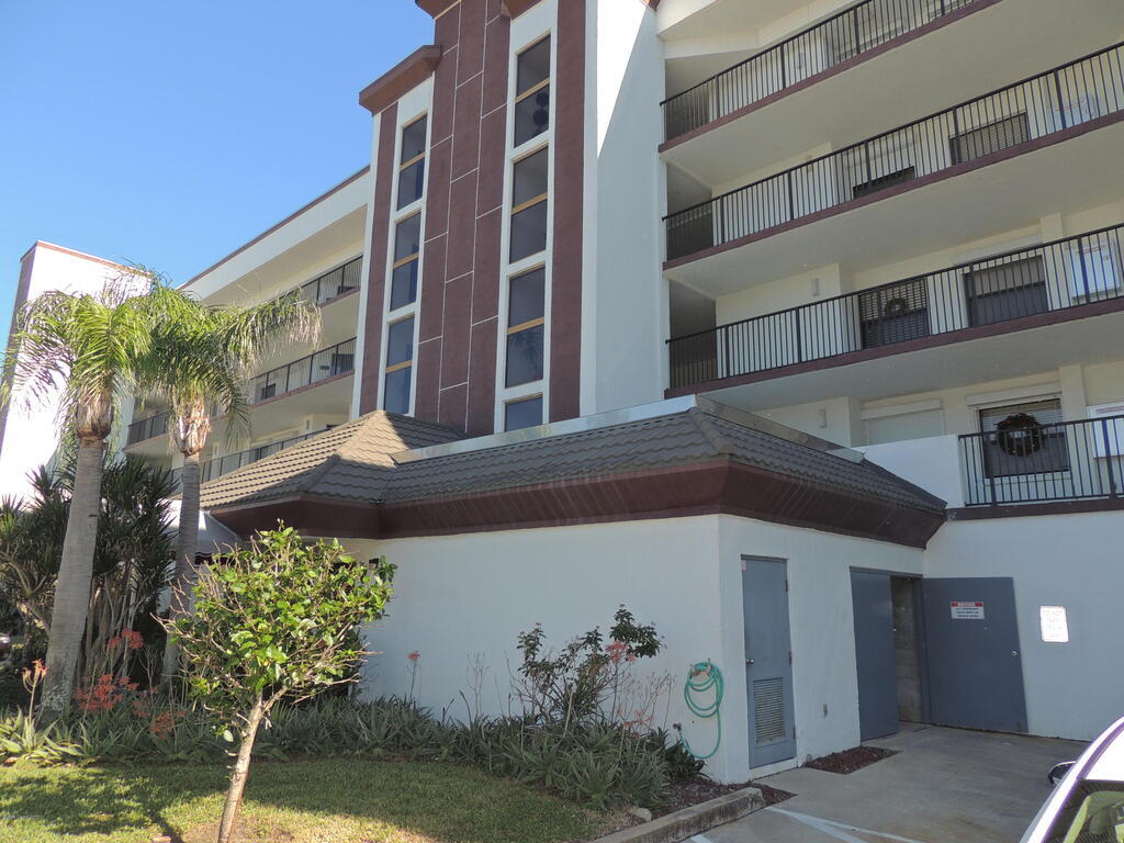 3613 S Banana River Boulevard, Cocoa Beach, FL 32931