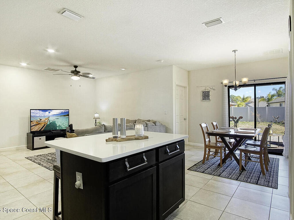 4637 Broomsedge Circle, West Melbourne, FL 32904