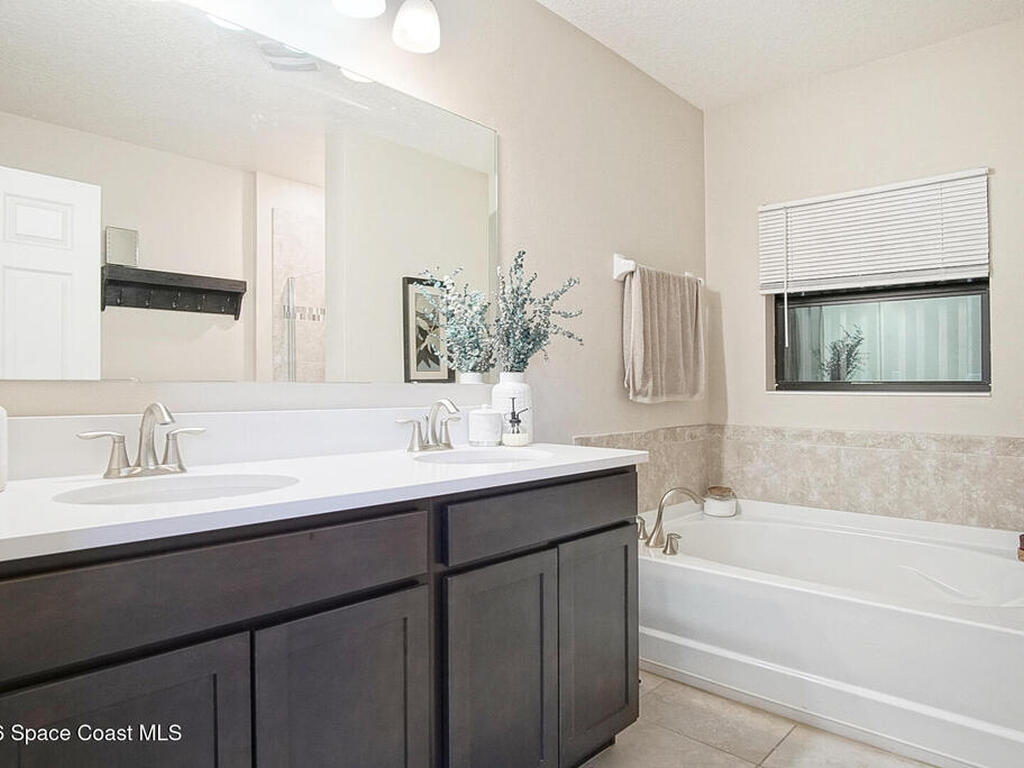 4637 Broomsedge Circle, West Melbourne, FL 32904