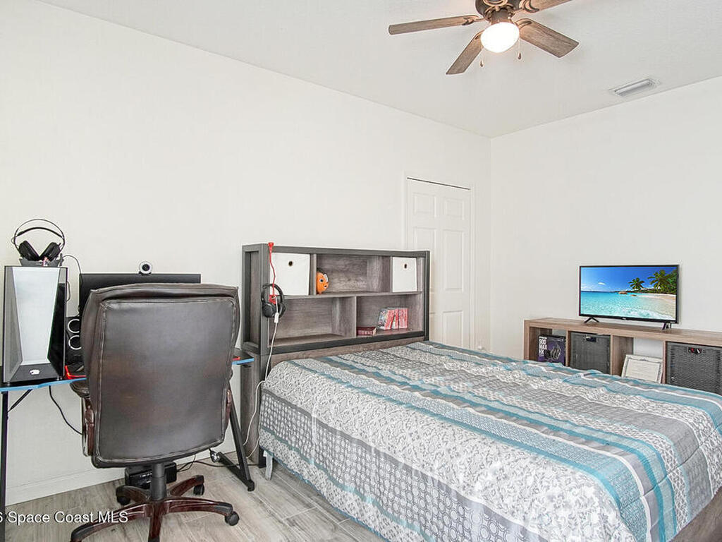 4637 Broomsedge Circle, West Melbourne, FL 32904