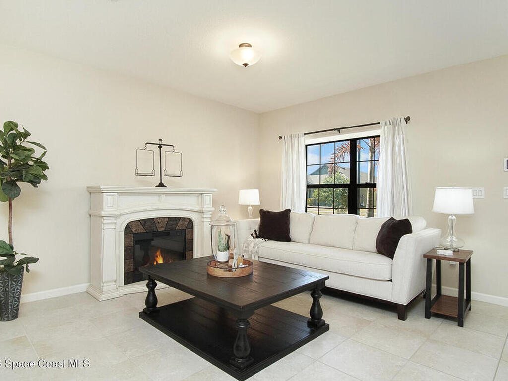 4637 Broomsedge Circle, West Melbourne, FL 32904