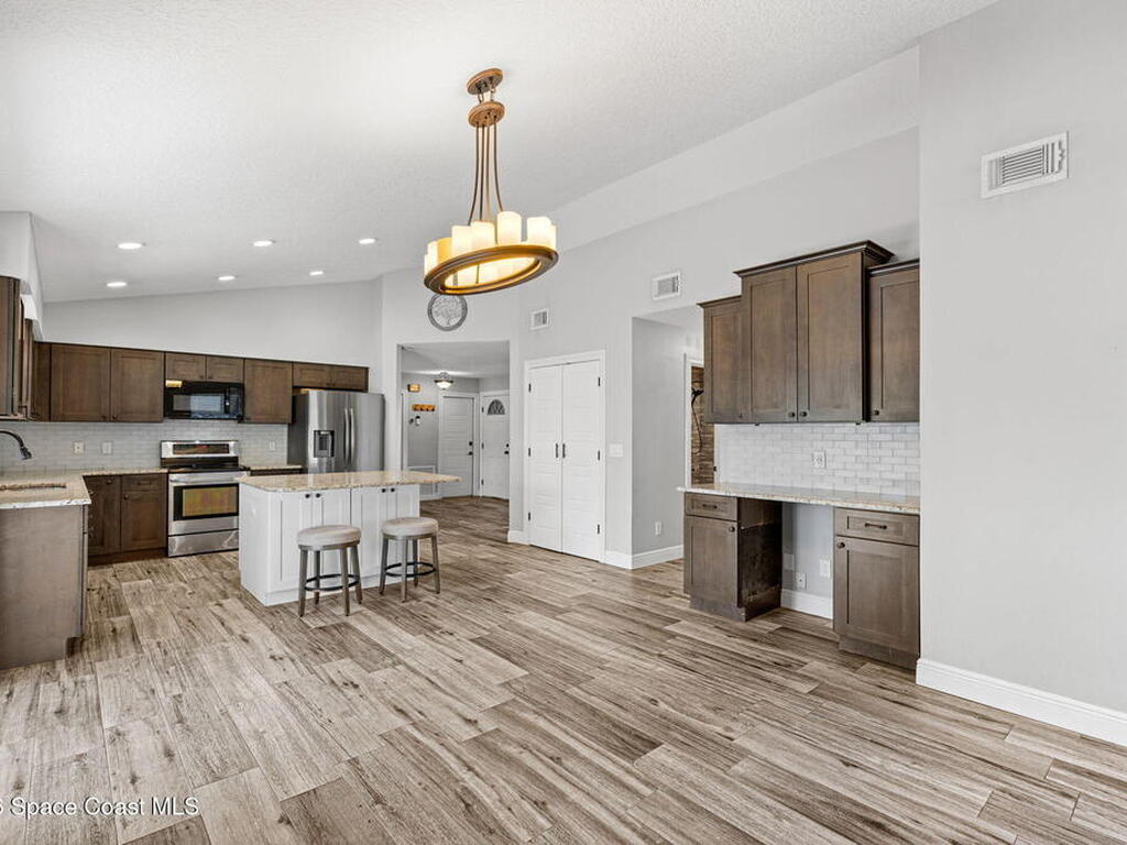 2553 Longwood Boulevard, Melbourne, FL 32934