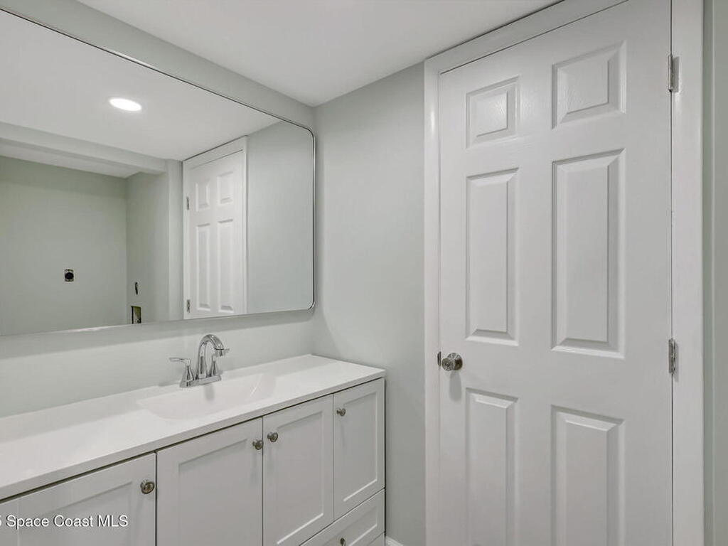 1538 SE Royal Green Circle, Port St. Lucie, FL 34952