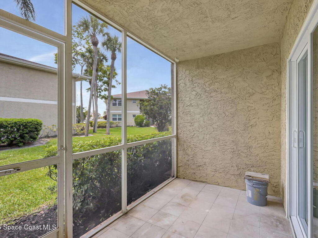 1538 SE Royal Green Circle, Port St. Lucie, FL 34952