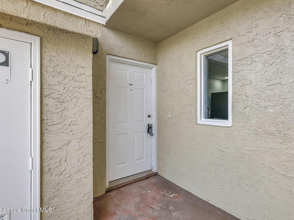 1538 SE Royal Green Circle, Port St. Lucie, FL 34952