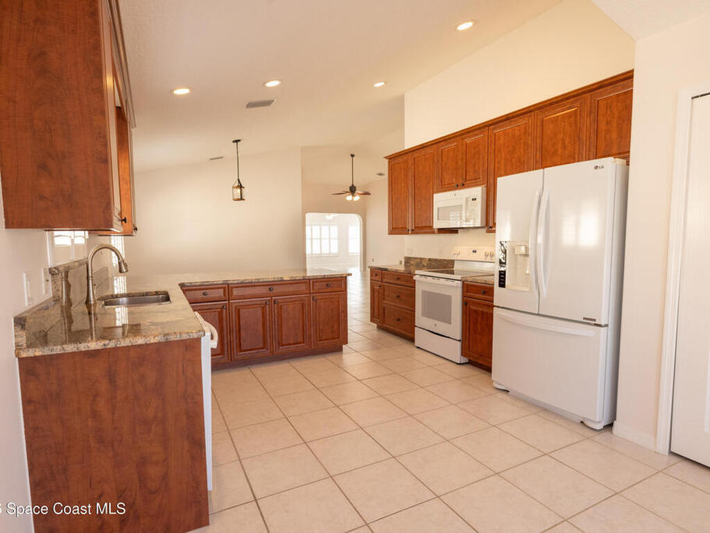 831 Indian Oaks Drive, Melbourne, FL 32901