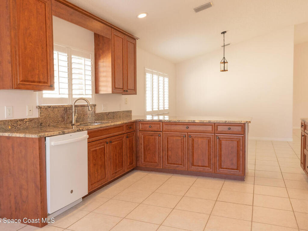 831 Indian Oaks Drive, Melbourne, FL 32901