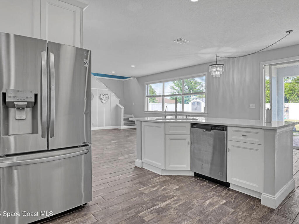 385 Cownie Avenue, Palm Bay, FL 32909