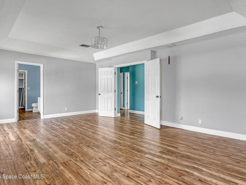 385 Cownie Avenue, Palm Bay, FL 32909