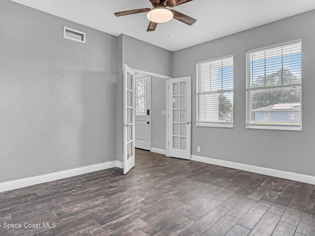 385 Cownie Avenue, Palm Bay, FL 32909