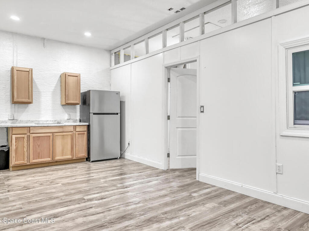 385 Cownie Avenue, Palm Bay, FL 32909