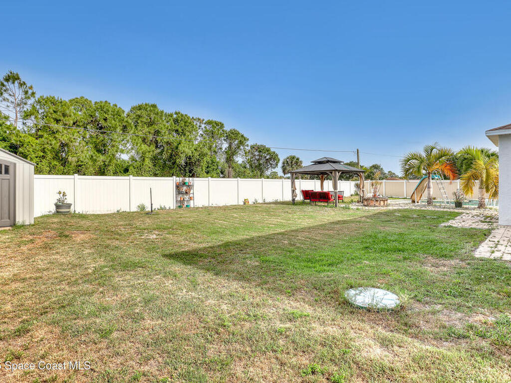 385 Cownie Avenue, Palm Bay, FL 32909