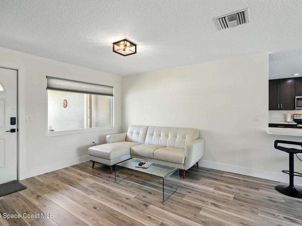 135 Richland Avenue, Merritt Island, FL 32953