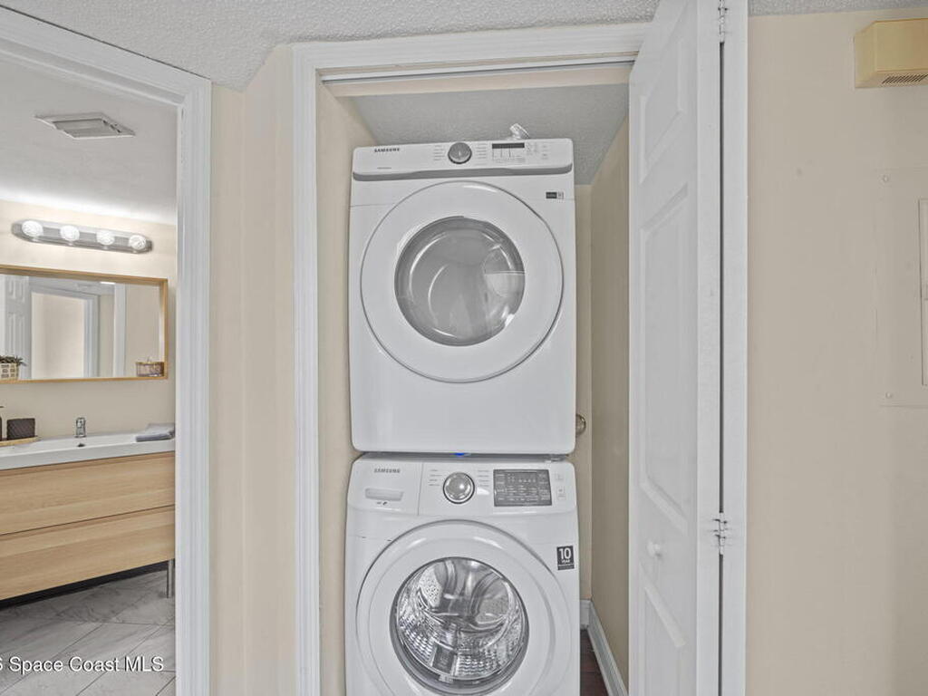 963 Sonesta Avenue, Palm Bay, FL 32905