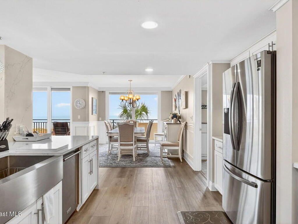 8472 Ridgewood Avenue, Cape Canaveral, FL 32920