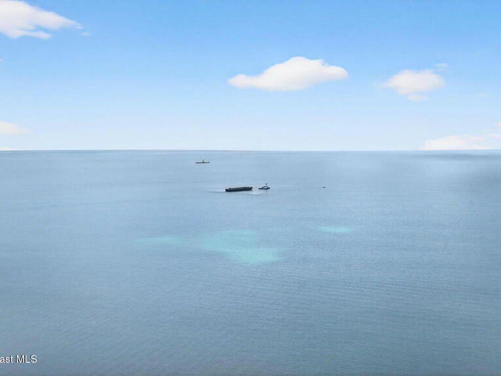 8472 Ridgewood Avenue, Cape Canaveral, FL 32920