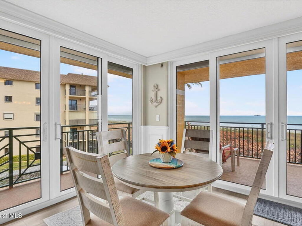 8472 Ridgewood Avenue, Cape Canaveral, FL 32920