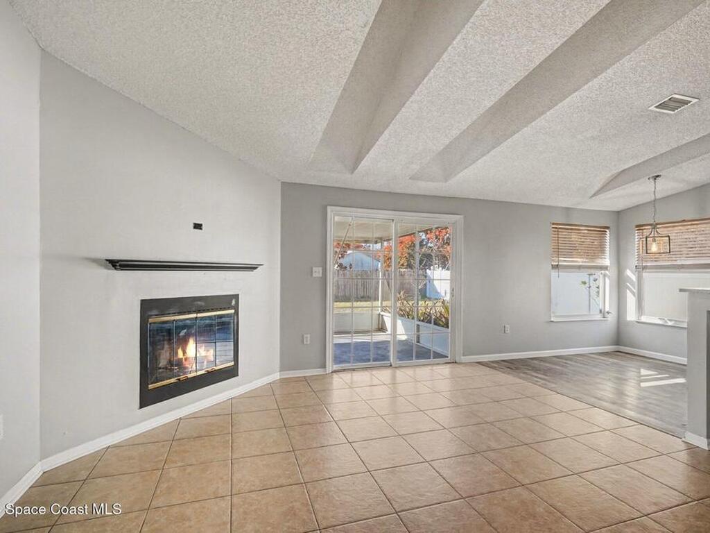 648 Munich Street, Palm Bay, FL 32907