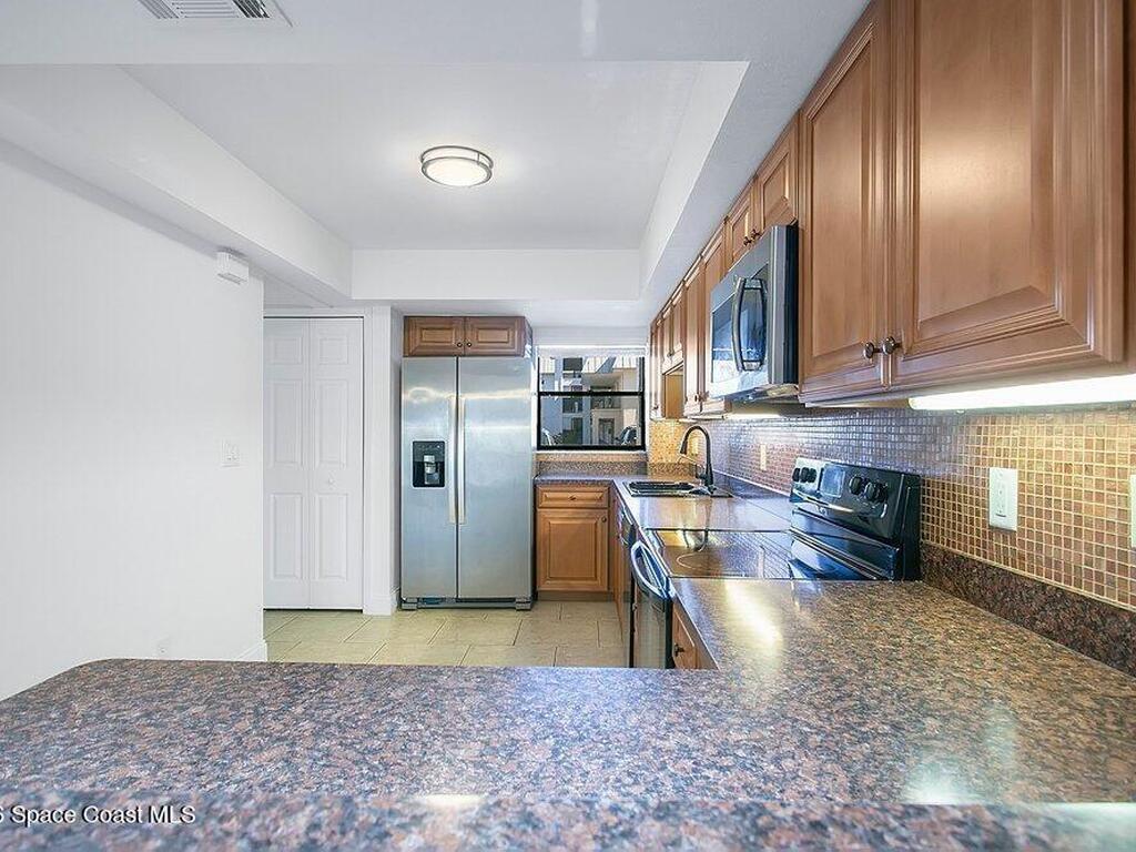 325 Tangle Run Boulevard, Melbourne, FL 32940