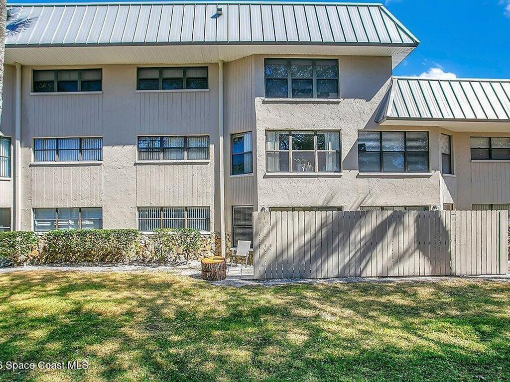 325 Tangle Run Boulevard, Melbourne, FL 32940