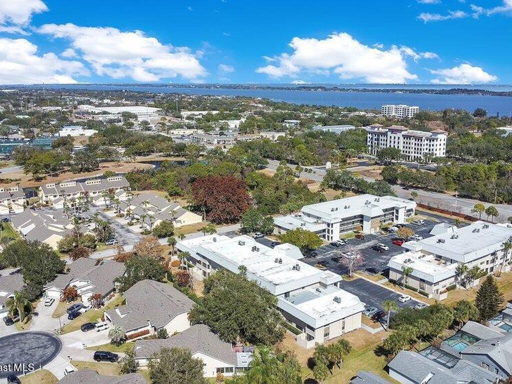 325 Tangle Run Boulevard, Melbourne, FL 32940