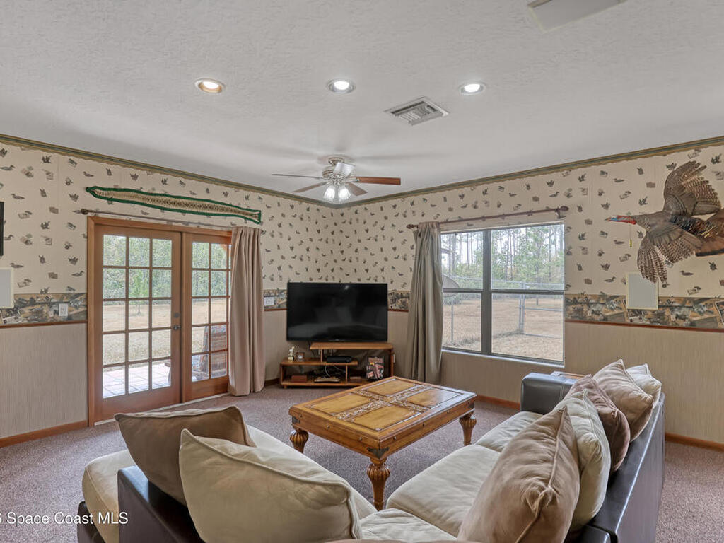 32801 Us Highway 441 Highway, Okeechobee, FL 34972