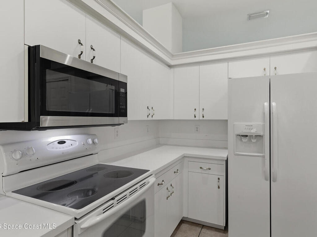 652 Sheridan Woods Drive, Melbourne, FL 32904