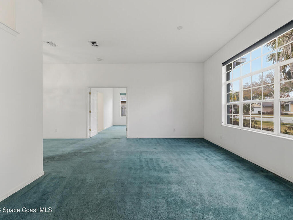 652 Sheridan Woods Drive, Melbourne, FL 32904