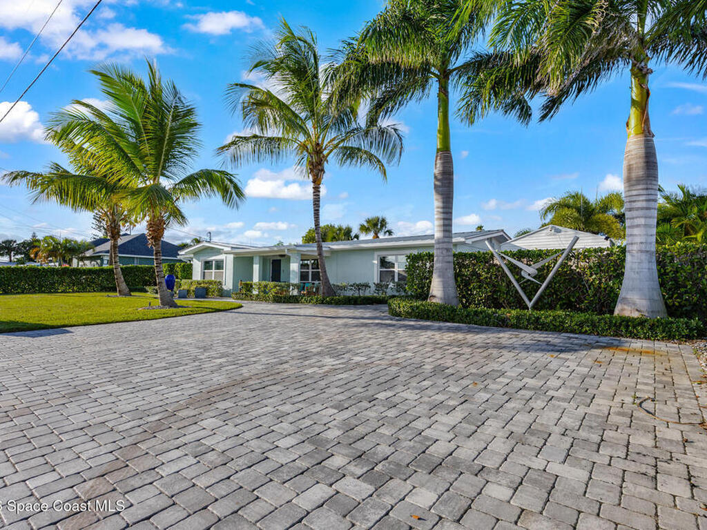 1640 S Harbor Drive, Merritt Island, FL 32952