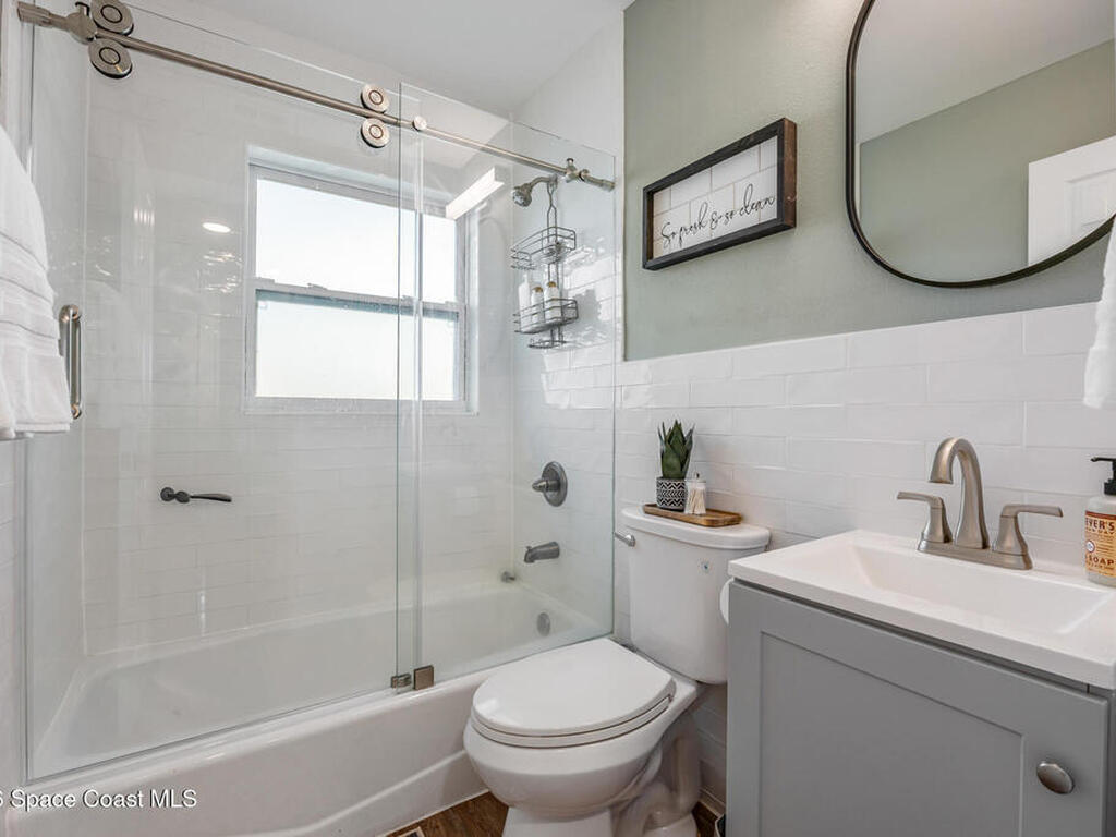 1640 S Harbor Drive, Merritt Island, FL 32952