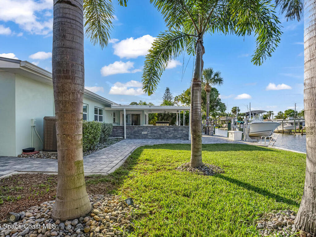 1640 S Harbor Drive, Merritt Island, FL 32952